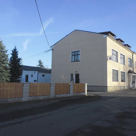 Bike-Hotel Medenec Nove Mesto pod Smrkem Kültér fotó