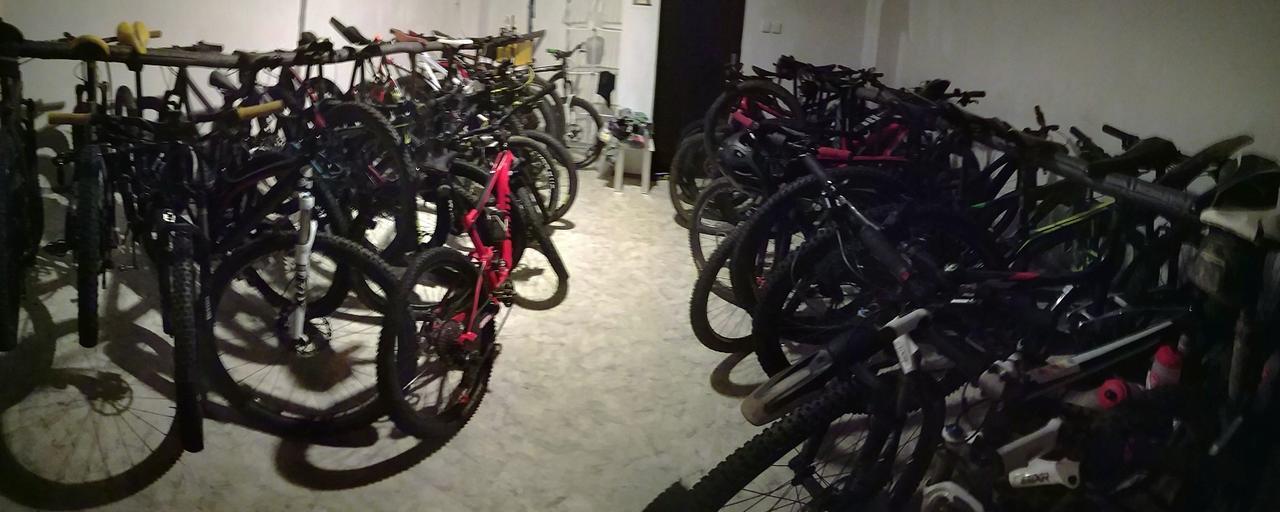 Bike-Hotel Medenec Nove Mesto pod Smrkem Kültér fotó